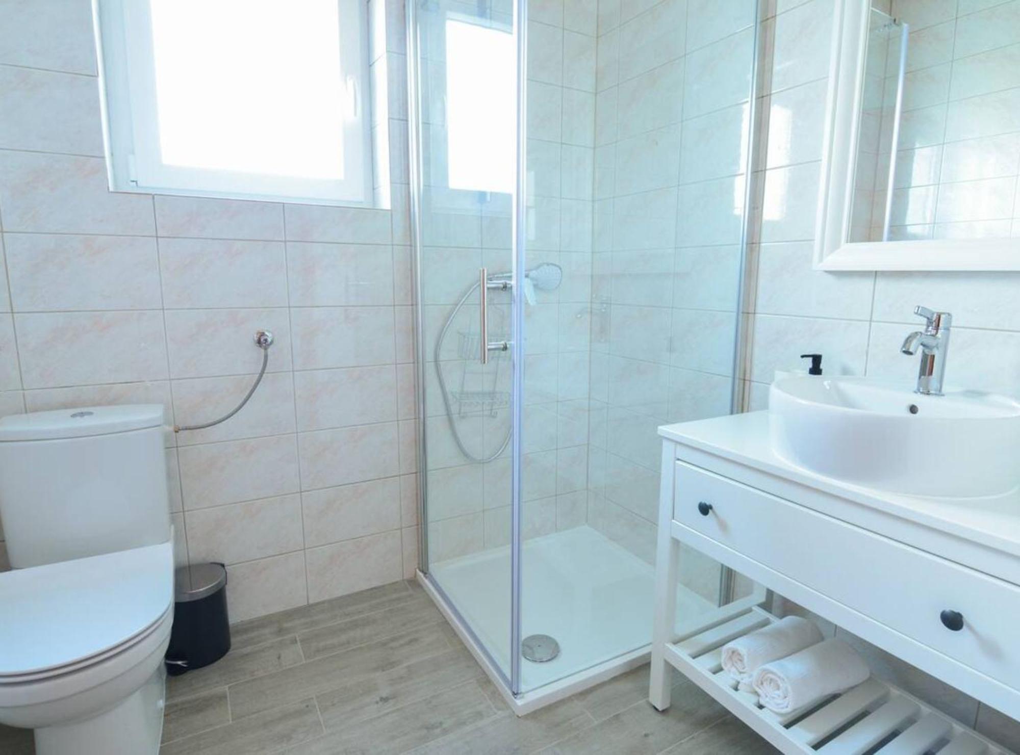 Apartment Villa Troskot Pirovac Bagian luar foto